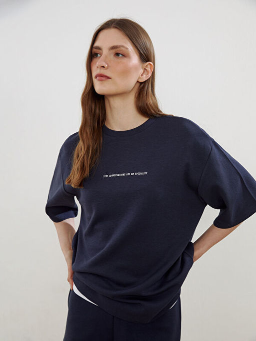 Bisiklet Yaka Bask?l? Oversize Kad?n Ti??rt