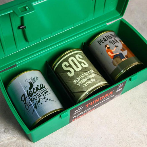 Набор в ящике для инструментов Беречь от женщин: арахис 200 г., чай 60 г., носки - Simaland фото 2