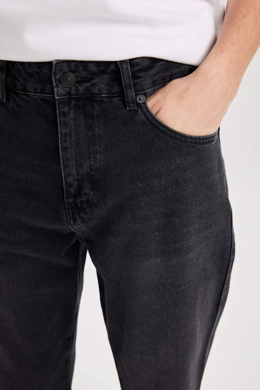 Джинсовые брюки прямого кроя с нормальной талией и нормальной талией - Defacto фото 5