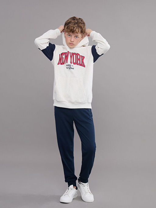 Kap??onlu New York Bask?l? Erkek ?ocuk Sweatshirt