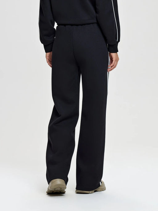 Трикотажные брюки