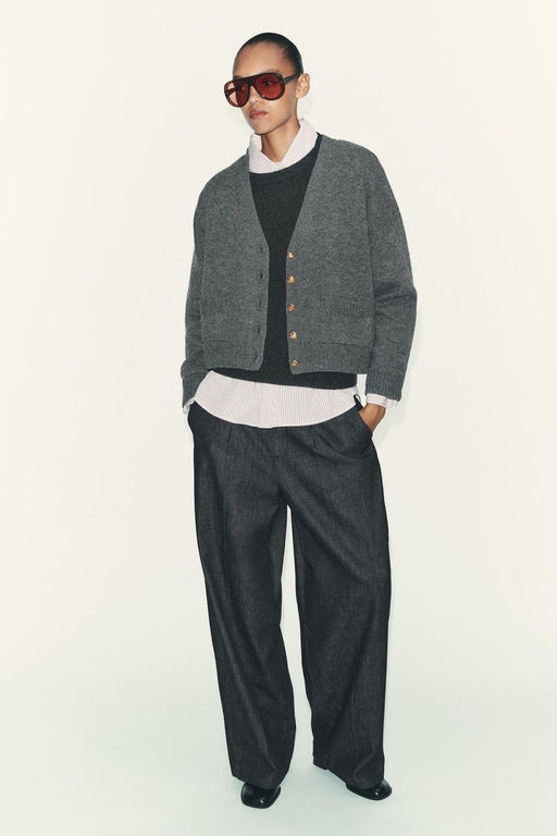 100% WOOL JACKET WITH GOLD BUTTONS