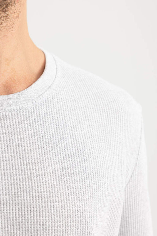 Базовая футболка узкого кроя с круглым вырезом и длинными рукавами - Defacto фото 5