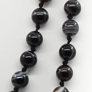 Агат чёрный бусы, круглые 8мм, длина 120см