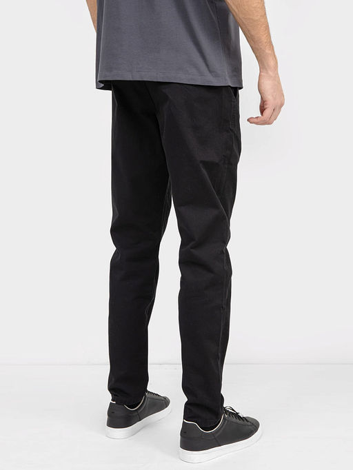 Мужские джинсы straight fit в черном цвете