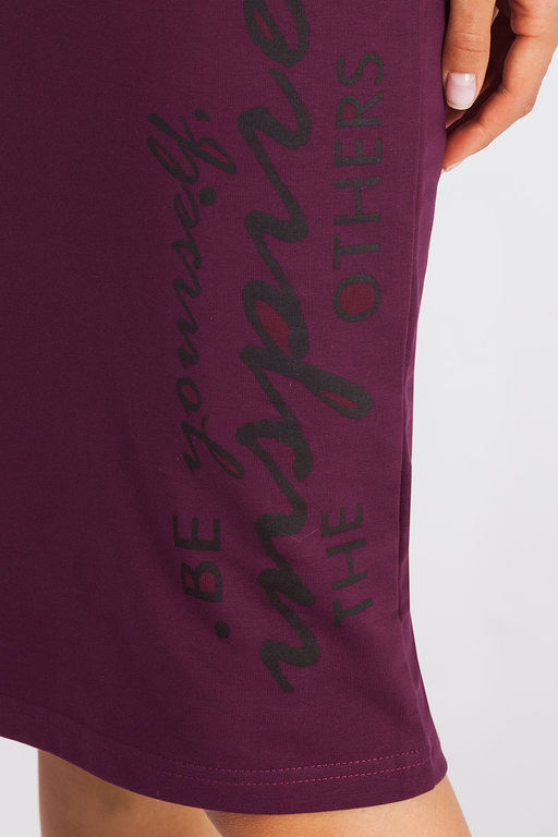 Прямое платье из эластичного футера