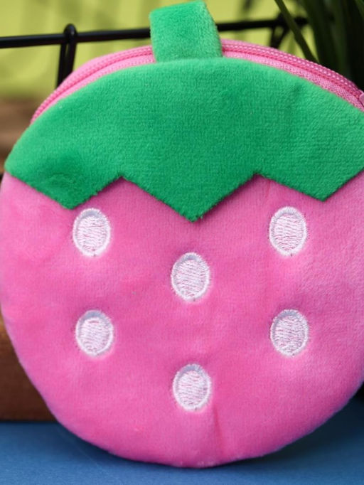 Кошелёк плюшевый "Strawberry", pink (10*11 см)