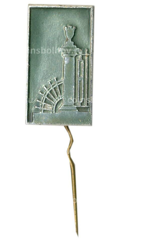 Значок Ленинград ограда летнего сада