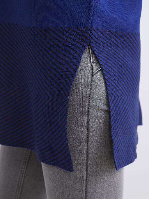 Kay?k Yaka Desenli Kad?n Triko Tunik