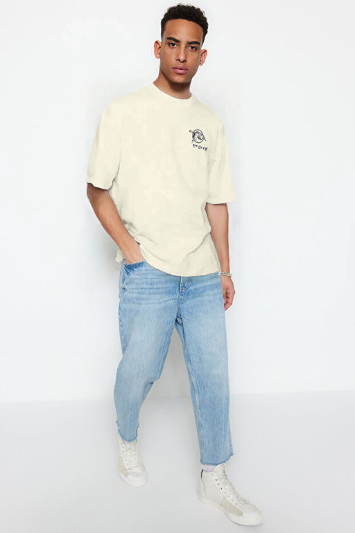 Ta_ Oversize/Geni_ Kesim Uzak Do_u Bask_l_ K_sa Kol %100 T-Shirt TMNSS23TS00170 - Trendyolmilla фото 2