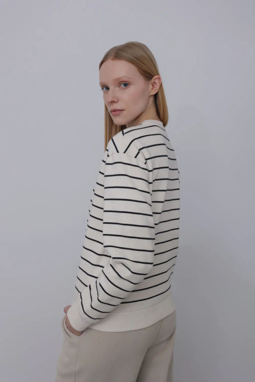 Бело-черная толстовка в горизонтальную полоску - Incity фото 3