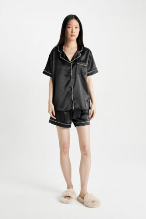 Fall in Love Regular Fit K?sa Kollu Sortlu Saten Pijama Tak?m?