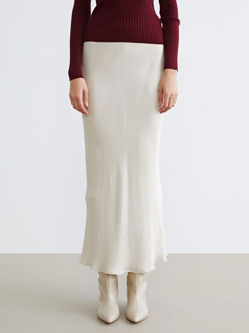 Beli Lastikli A Kesim Saten Etek