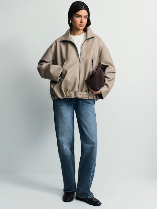 Куртка-бомбер из искусственной кожи с ремнем / Zarina  фото 3