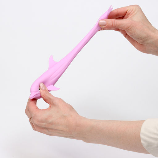 Цена за 12 шт. Антистресс сквиш мялка «Дельфин», с песком, тянучка, в шоубоксе