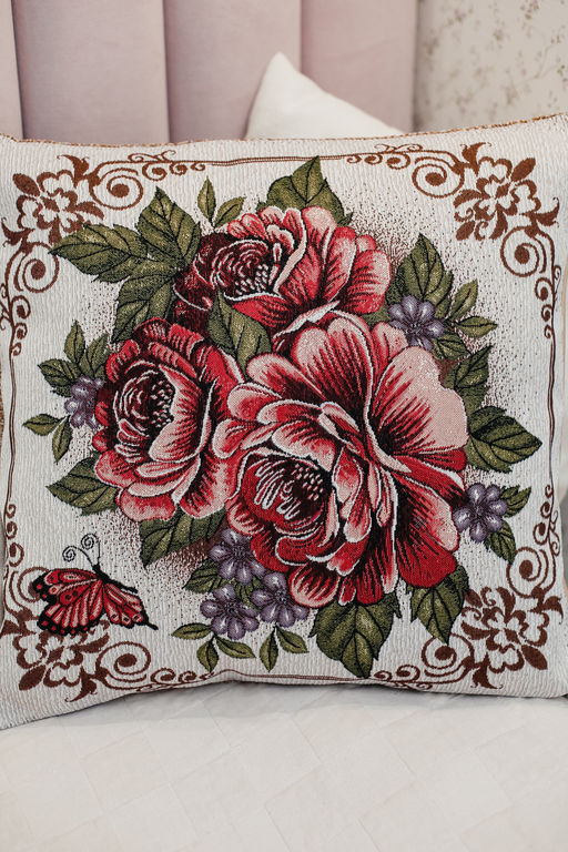 Наволочка декоративная 50х50 Три пиона