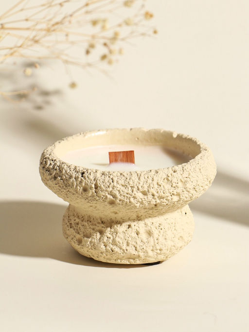 Свеча в вулканическом подсвечнике "Чаша" деревянный фитиль, белая 9,3х9,3х5,5 см