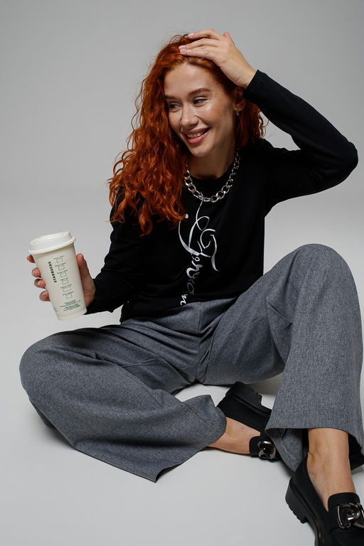 8513 Футболка с длинным рукавом женская