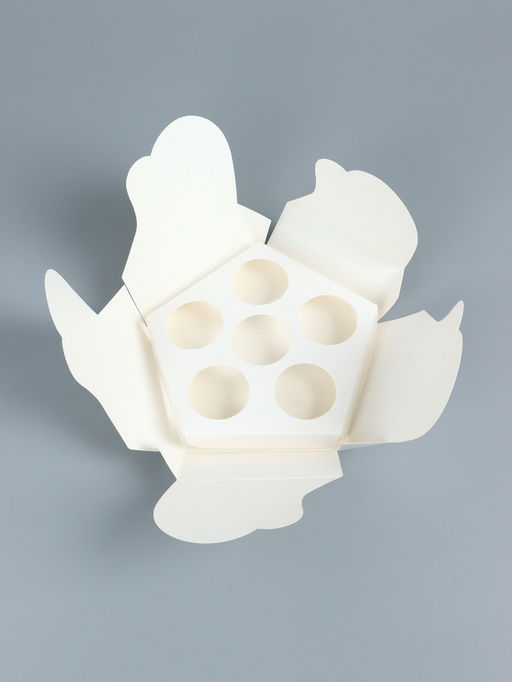 Цена за 5 шт. Коробка кондитерская для десертов, капкейков и трайфлов, фигурная, 18×18×5 см, белая