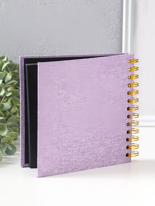 Фотоальбом на спирали 20 листов «Фотоаппарат. Фиолетовый», текстиль, чёрный картон, 17.5×17.5 см