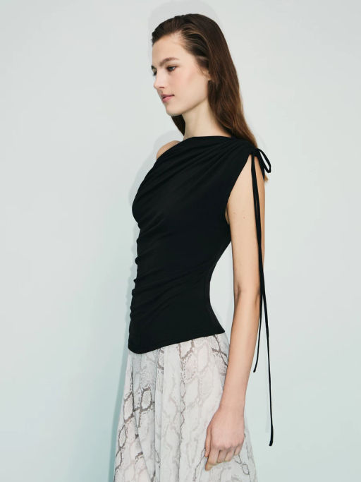 Асимметричная футболка из модала / Zarina