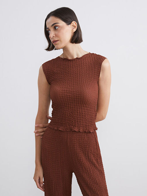 Bisiklet Yaka Dokulu Bluz