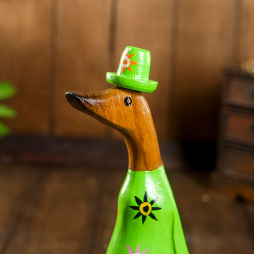 Сувенир «Утка в зеленой одежде с принтом», дерево, 13×9×27 см