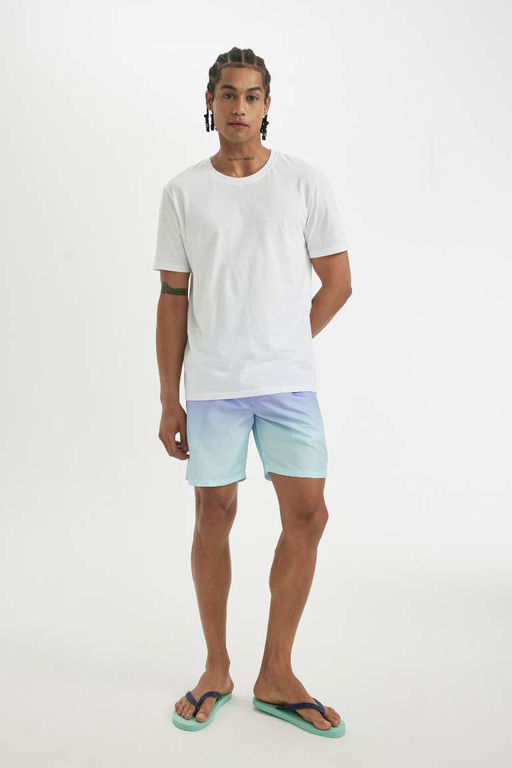 Шорты для плавания выше колена стандартной посадки с сетчатой подкладкой и градиентным принтом - Defacto фото 2