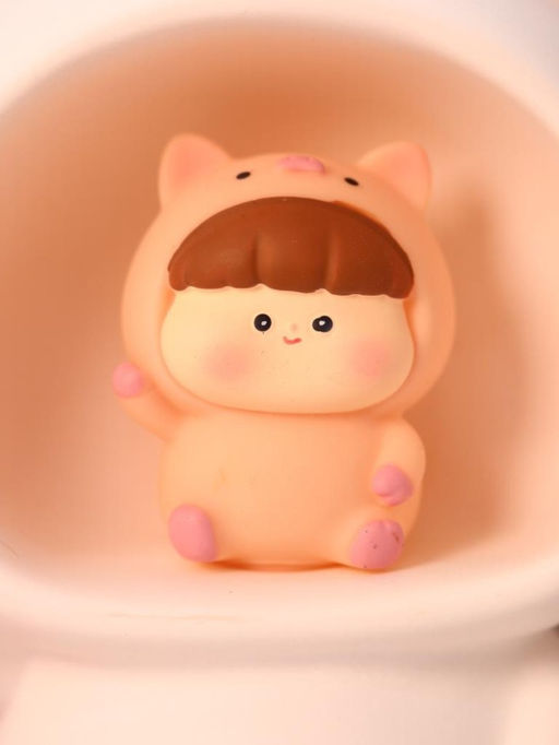 Kопилка - ночник Baby pig fan, white (13,5 см), пластик