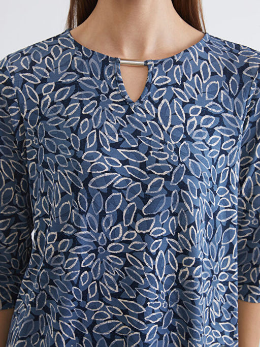 Bisiklet Yaka Desenli Bluz