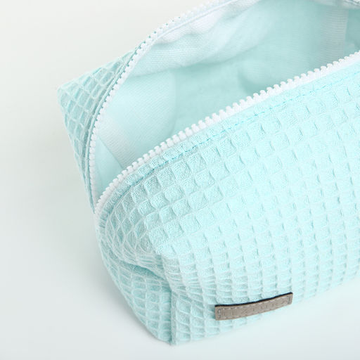 Косметичка женская на молнии TEXTURA, объёмная, средняя, мягкая, вафельная текстура, бирюзовая фото 9