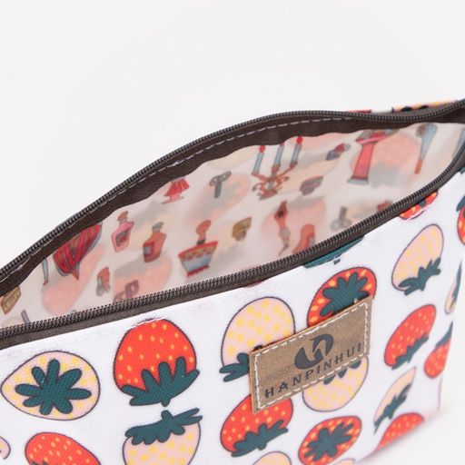 Косметичка на молнии женская, с цветным подкладом, с принтом, белая/разноцветная