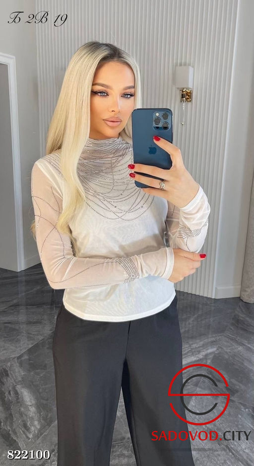 Кофта-гольф из ткани сетка