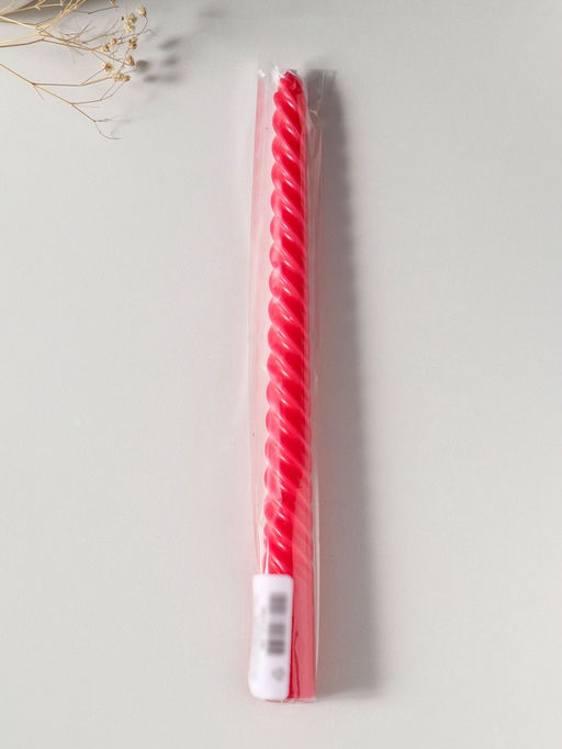 Цена за 3 шт. Свеча витая 25 см, 57 гр, 5 ч, цв. красный