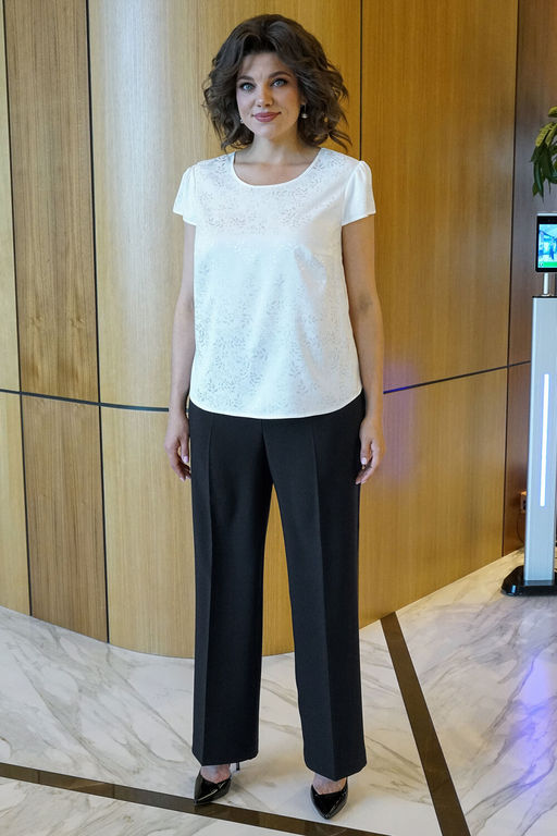 Костюм ALANI 2381 черный/молоко