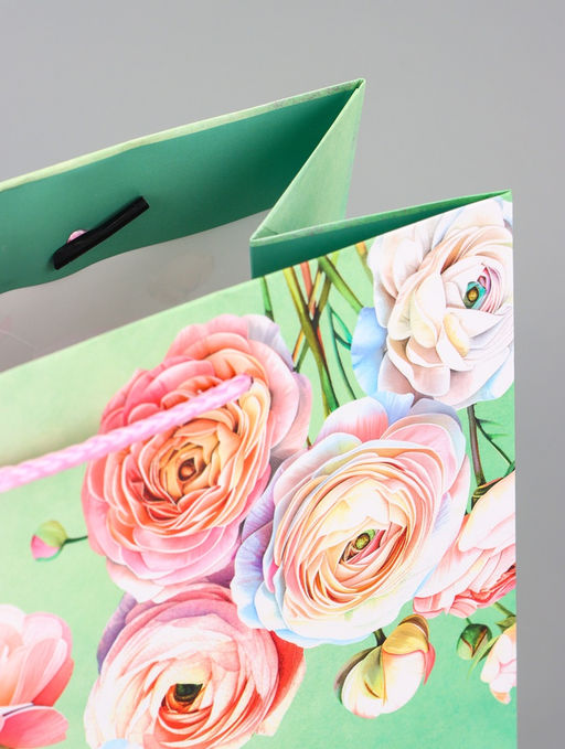 Цена за 2 шт. Пакет подарочный ламинированный вертикальный Симфония цветов, 18?22.3?10 см