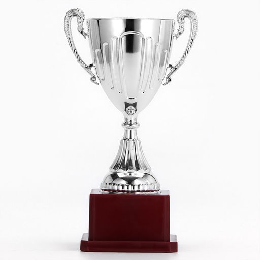 Кубок 045, наградная фигура, серебро, подставка пластик, 20 см