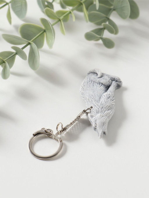 Брелок "Волк воет" (барельеф), 6см