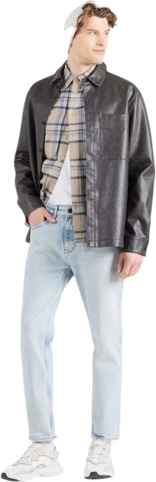 Джинсы мужские