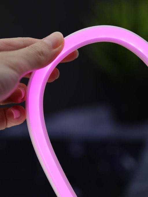 Неоновый LED ночник настольный "Heart", розовое свечение (30,5х20 см)