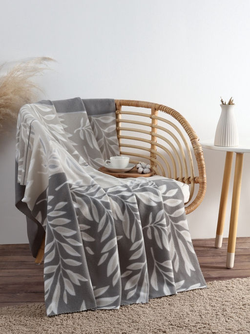 Плед флисовый «Экономь и Я. Листья», 150×130 см, плотность 160 г/м²