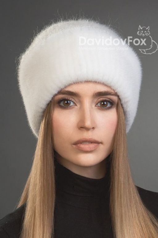 Шапка Камелия норка трикотаж белая