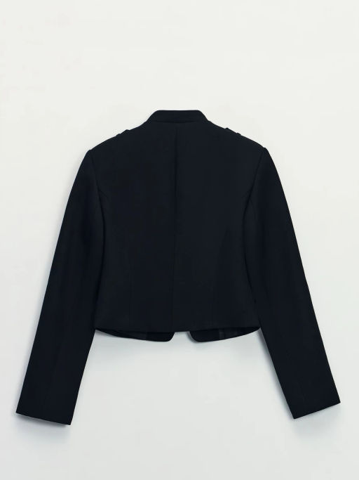 Приталенный жакет с декоративными пуговицами / Zarina