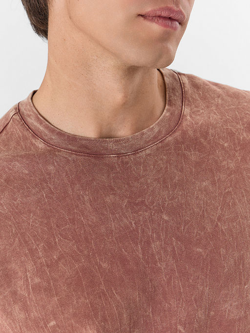 Футболка мужская коричневая с обработкой эйсид