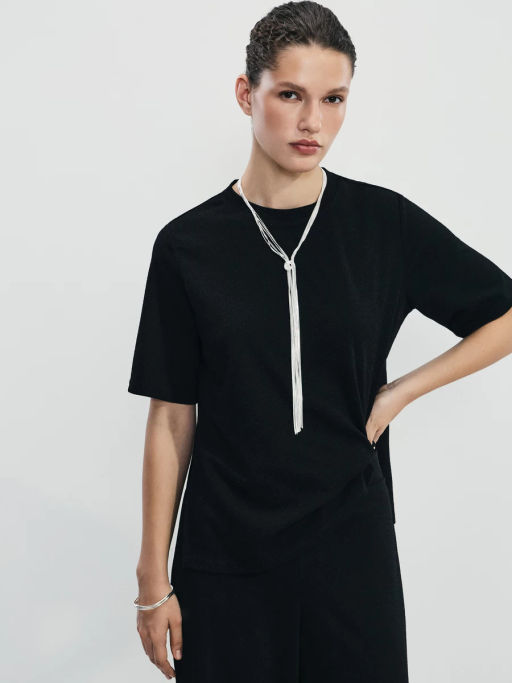 Футболка с люрексом и разрезами / Zarina