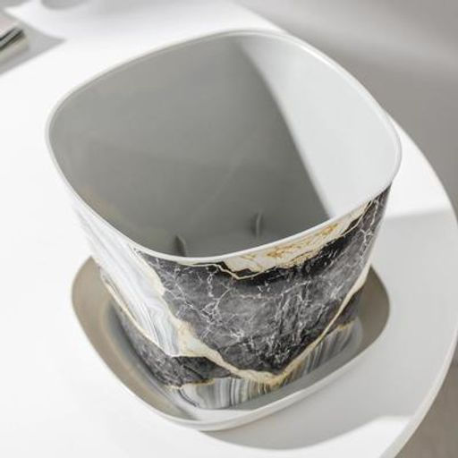 Кашпо квадратное 1,3л Мрамор с поддоном (светло-серый) 38113150 Виолет - Violet фото 4