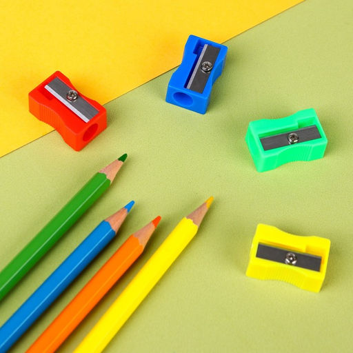 Цена за 72 шт. Точилка пластиковая «Классическая», МИКС, «Смешарики»