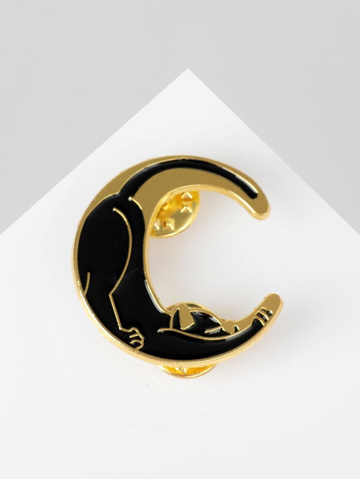 Цена за 2 шт. Значок-оберег Лунный кот, цвет чёрный в золоте