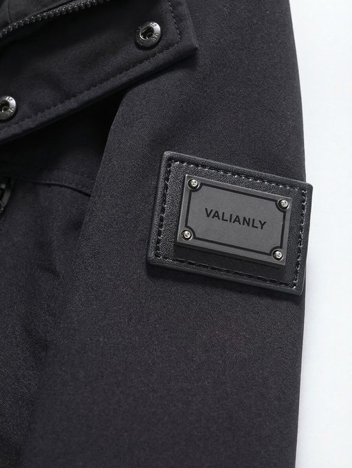 Ветровка женская софтшелл виндстоппер с капюшоном спортивная черного цвета 9616_1Ch