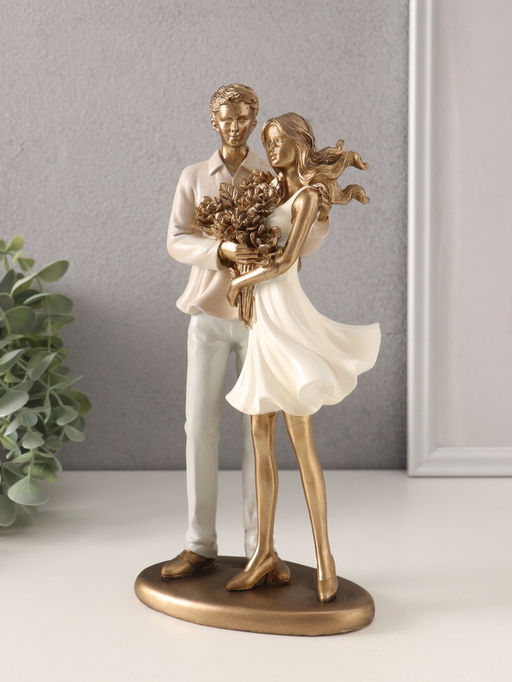 Фигурка полистоун «Букет для любимой», 12.5×7.5×25.5 см